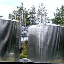 Balance tanks